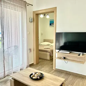  Apartman Nina
